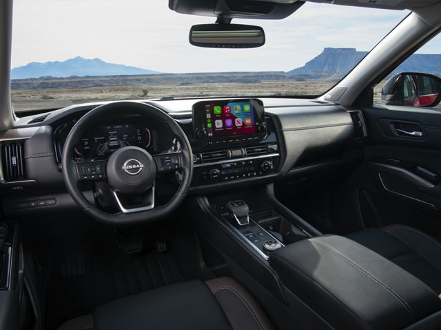 Interior dashboard view of a 2024 Nissan Pathfinder | Nissan Dealer in Altoona, PA | Courtesy Nissan PA
