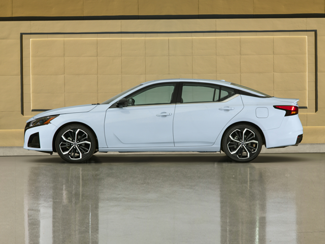 Profile view of a white 2024 Nissan Altima | Nissan dealer in Altoona, PA | Courtesy Nissan PA