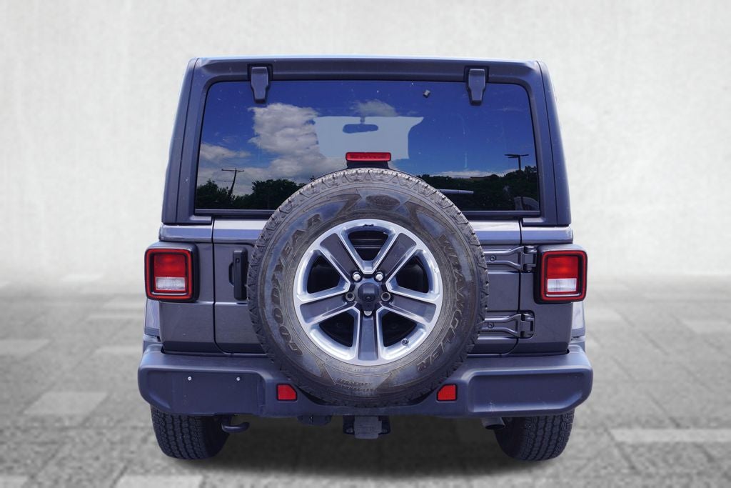 2023 Jeep Wrangler 4-Door Sahara