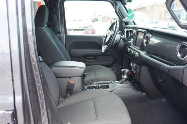 2023 Jeep Wrangler 4-Door Sahara