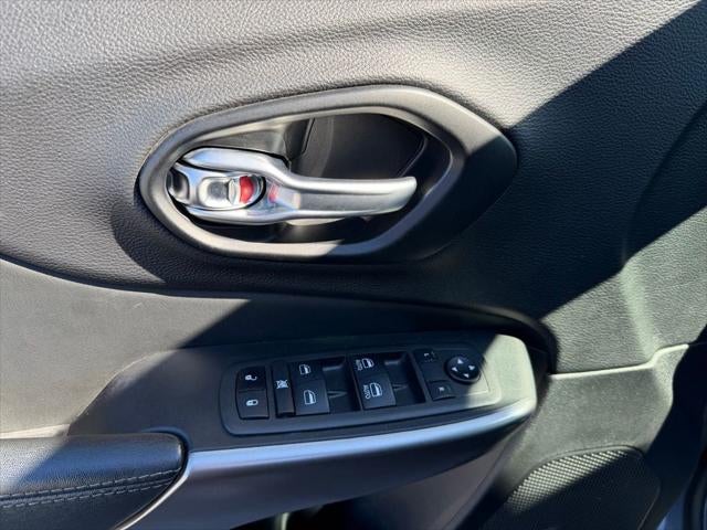 2022 Jeep Cherokee Latitude Lux 4x4