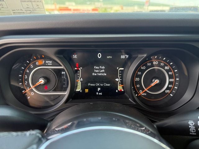 2025 Jeep Wrangler 4-Door Sahara 4x4