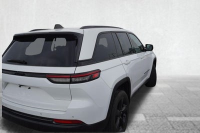 2023 Jeep Grand Cherokee Altitude 4x4