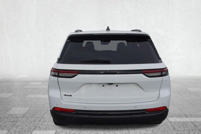 2023 Jeep Grand Cherokee Altitude 4x4