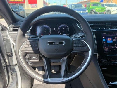2025 Jeep Grand Cherokee Laredo X 4x4