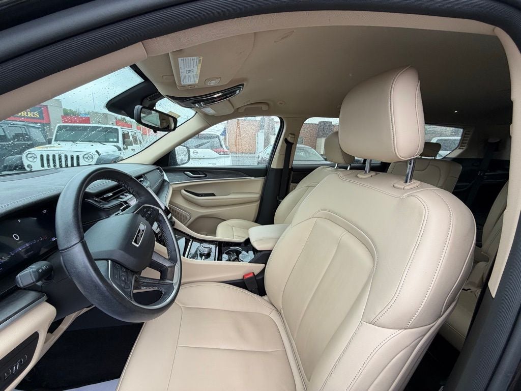 2022 Jeep Grand Cherokee L Limited 4x4