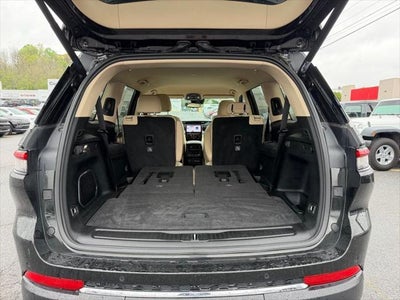 2022 Jeep Grand Cherokee L Limited 4x4