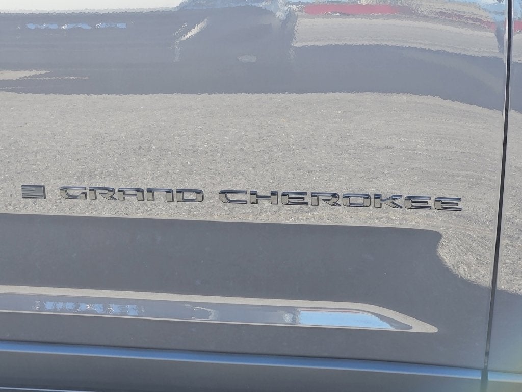 2025 Jeep Grand Cherokee L Limited 4x4