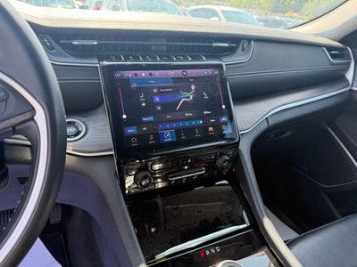 2022 Jeep Grand Cherokee L Limited 4x4