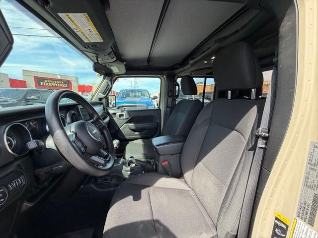 2022 Jeep Gladiator Sport 4x4