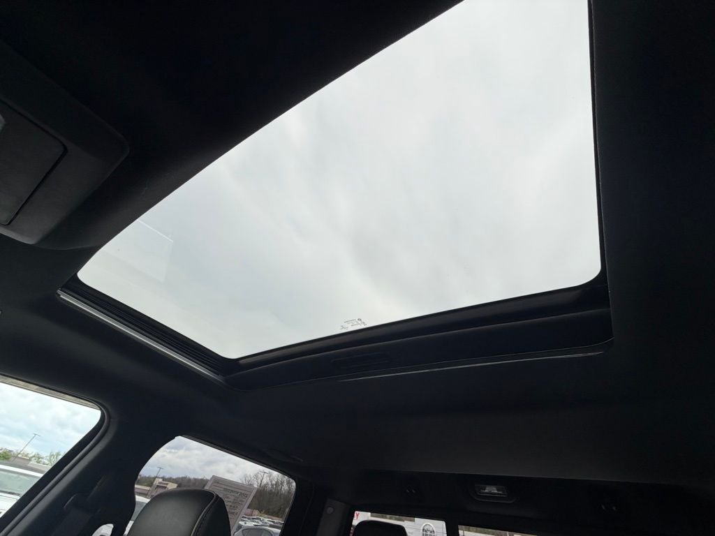 2018 RAM 1500 Limited Crew Cab 4x4 5'7' Box