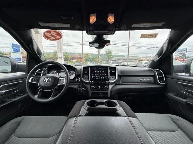 2022 RAM 1500 Big Horn Quad Cab 4x4 6'4' Box