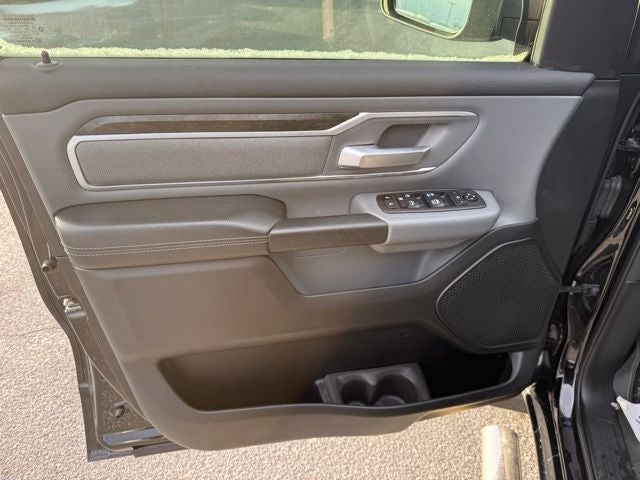 2021 RAM 1500 Big Horn Quad Cab 4x4 6'4' Box