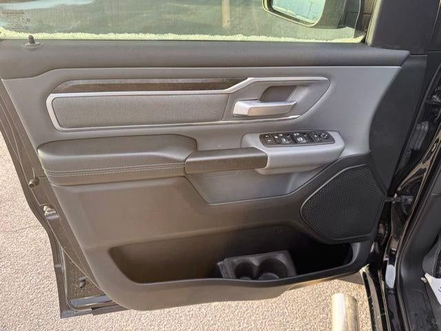 2021 RAM 1500 Big Horn Quad Cab 4x4 6'4' Box