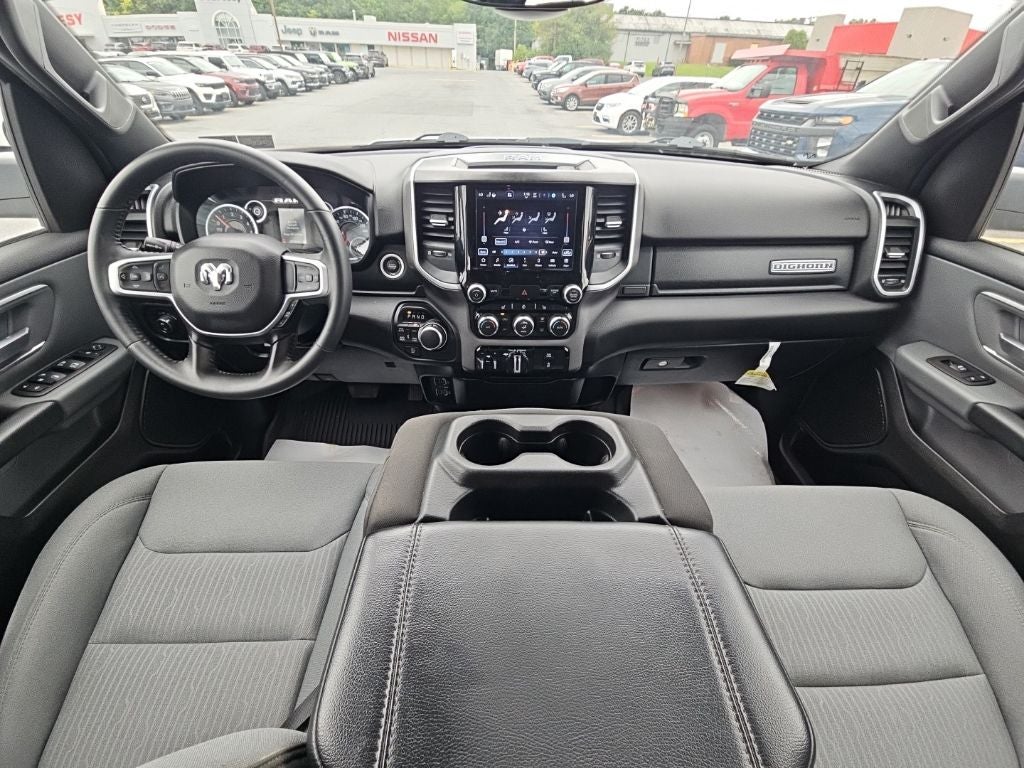 2023 RAM 1500 Big Horn Crew Cab 4x4 5'7' Box
