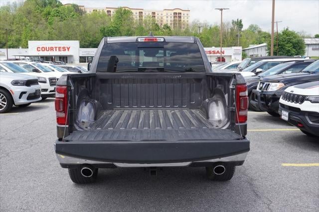 2023 RAM 1500 Laramie Crew Cab 4x4 5'7' Box