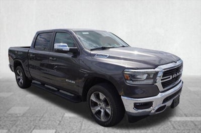 2023 RAM 1500 Laramie Crew Cab 4x4 5'7' Box