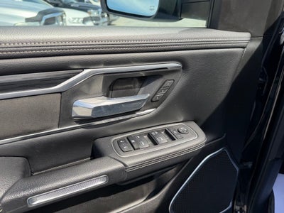 2023 RAM 1500 Laramie Crew Cab 4x4 5'7' Box