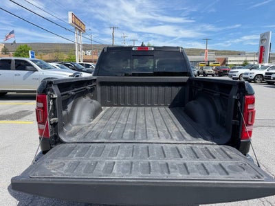 2023 RAM 1500 Laramie Crew Cab 4x4 5'7' Box