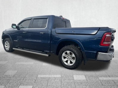 2020 RAM 1500 Laramie Crew Cab 4x4 5'7' Box