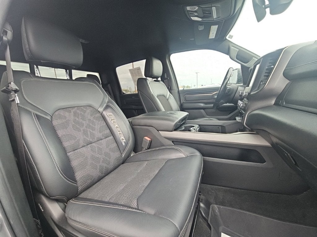 2020 RAM 1500 Rebel Crew Cab 4x4 5'7' Box