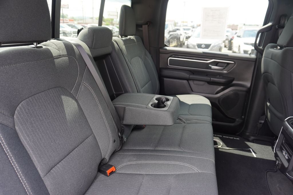 2022 RAM 1500 Big Horn Crew Cab 4x4 6'4' Box
