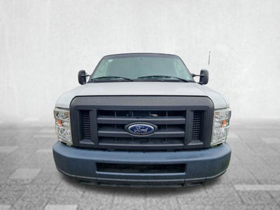 2019 Ford E-350 Cutaway Base Cutaway