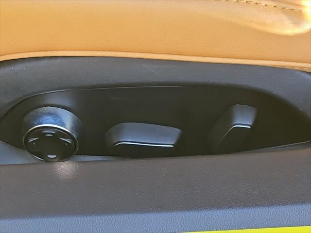 2023 Chevrolet Corvette Stingray RWD Convertible 2LT