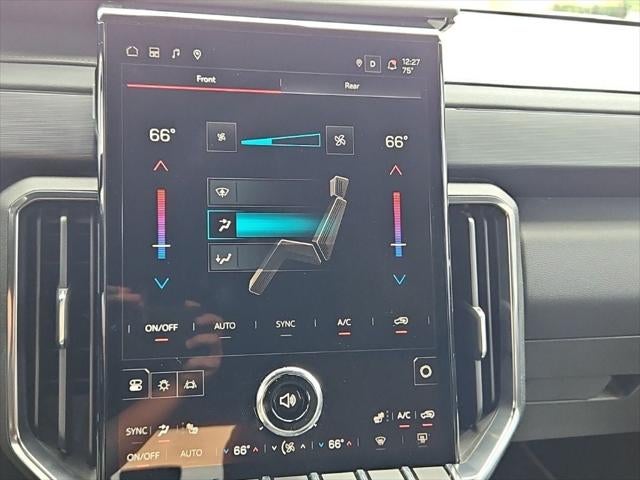 2024 GMC Acadia AWD AT4