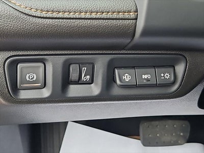 2023 GMC Acadia AWD AT4
