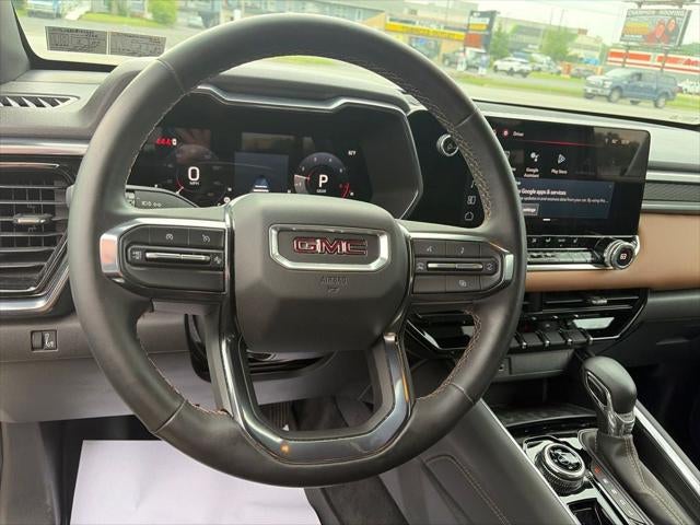 2024 GMC Canyon 4WD AT4