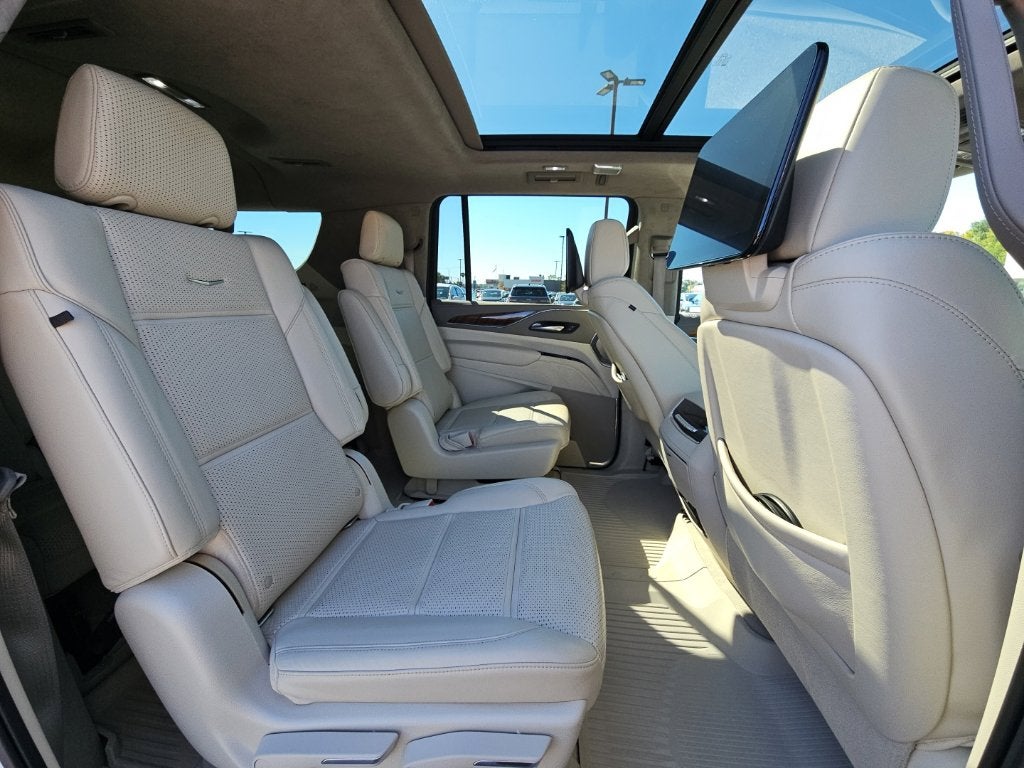 2021 Cadillac Escalade ESV 4WD Sport Platinum