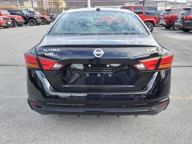 2022 Nissan Altima SV FWD