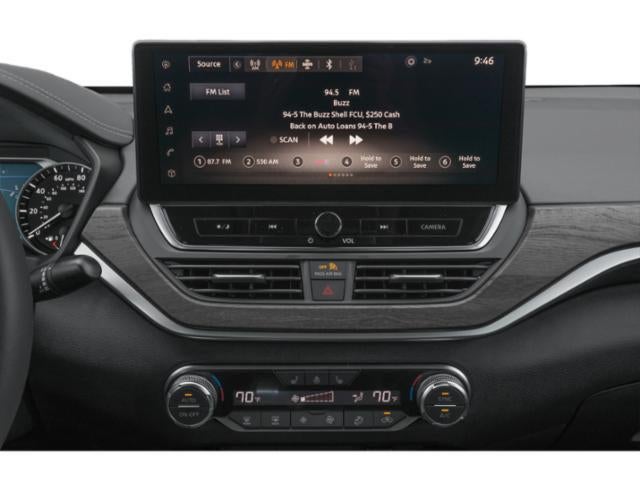 2025 Nissan Altima SL FWD