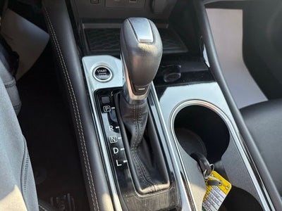 2024 Nissan Altima SL FWD