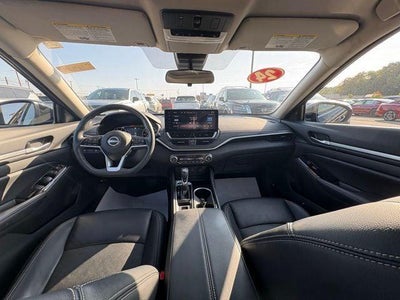 2024 Nissan Altima SL FWD