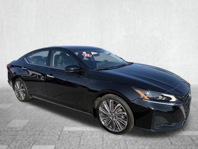 2024 Nissan Altima SL FWD