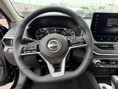 2025 Nissan Altima SL FWD