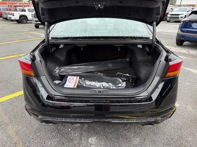 2025 Nissan Altima SL FWD