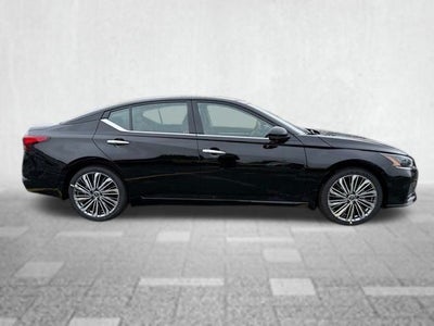 2025 Nissan Altima SL FWD