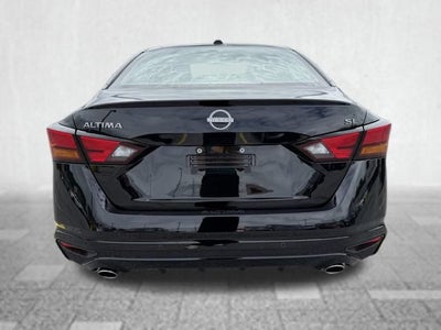 2025 Nissan Altima SL FWD