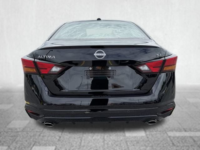 2025 Nissan Altima SL FWD