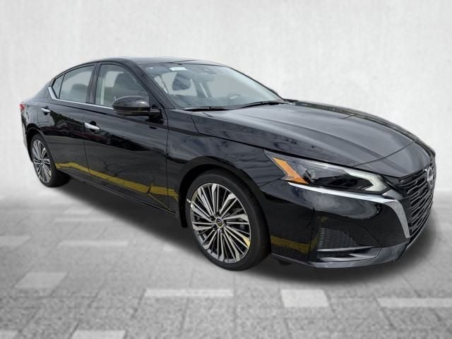 2025 Nissan Altima SL FWD