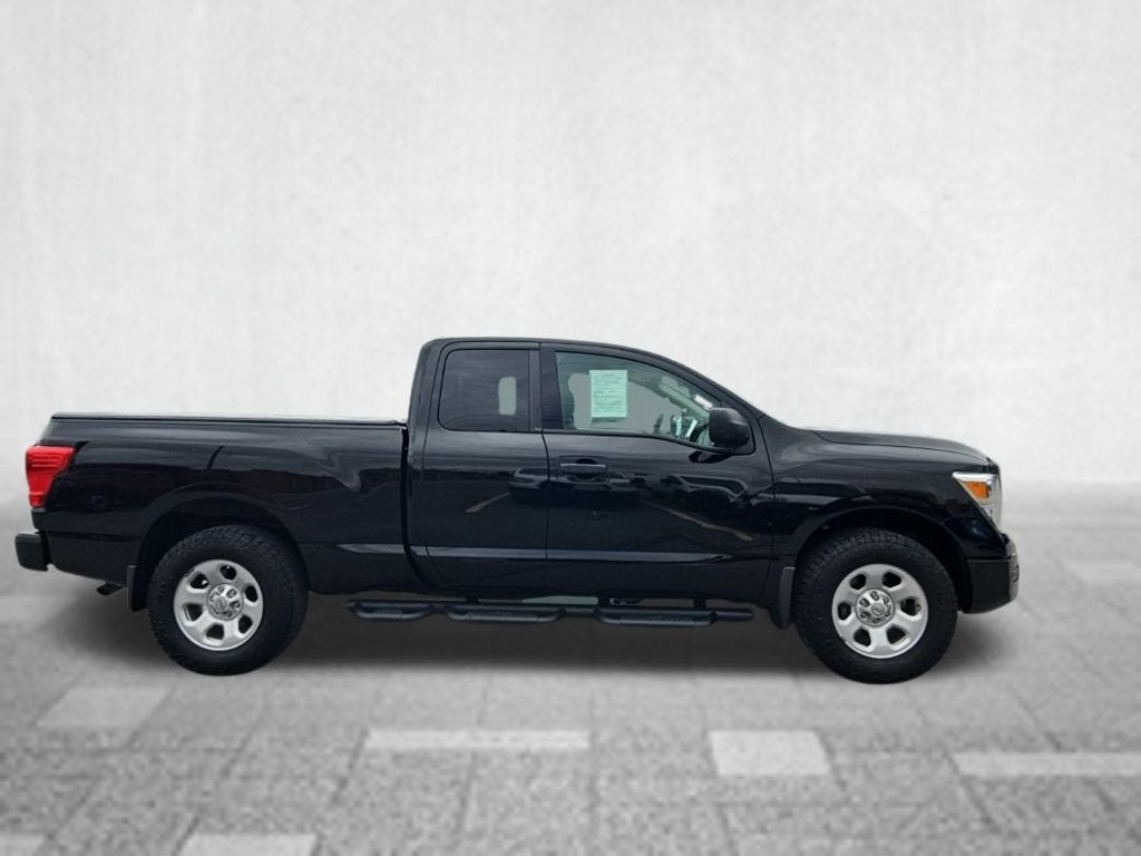 2023 Nissan TITAN King Cab S 4x4
