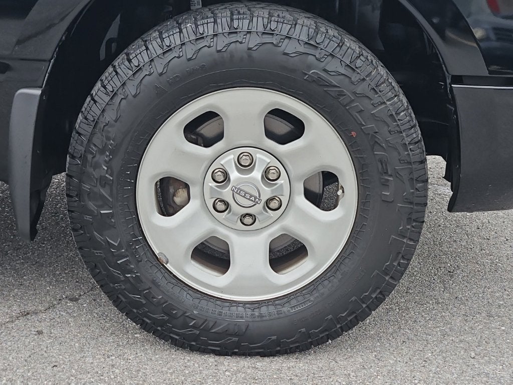 2023 Nissan TITAN King Cab S 4x4