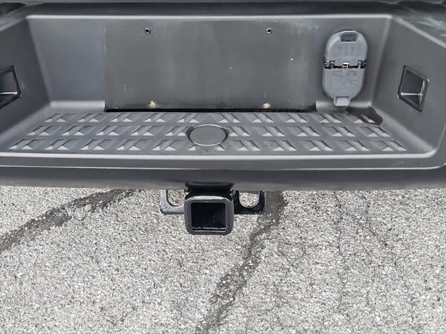 2023 Nissan TITAN King Cab S 4x4