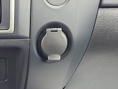 2023 Nissan TITAN King Cab S 4x4