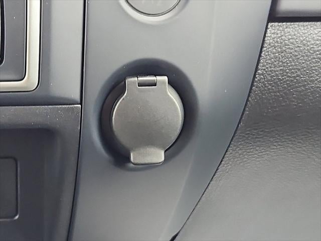 2023 Nissan TITAN King Cab S 4x4
