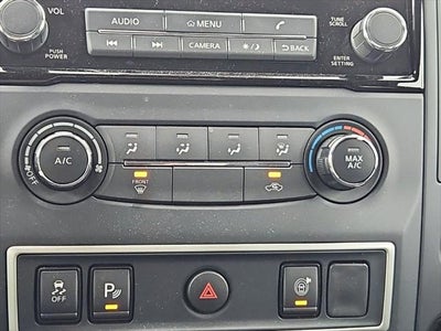 2023 Nissan TITAN King Cab S 4x4