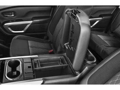 2024 Nissan TITAN Crew Cab SV 4x4